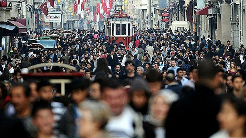 Türkiye'nin en kalabalık şehri İstanbul